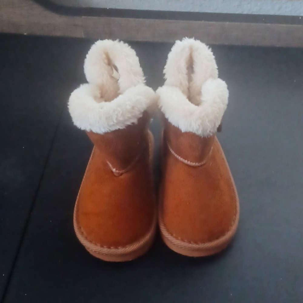 Kidgets cute boots